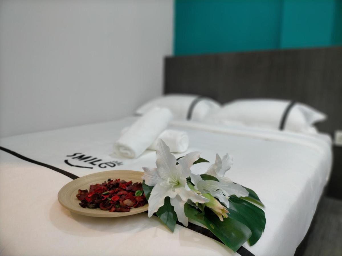 Smile Hotel Petaling Jaya Ss2 Esterno foto
