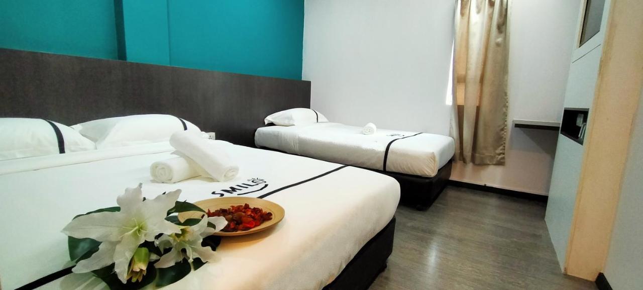 Smile Hotel Petaling Jaya Ss2 Esterno foto