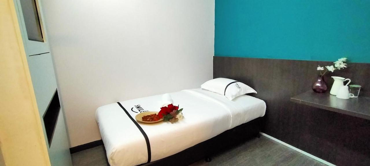 Smile Hotel Petaling Jaya Ss2 Esterno foto